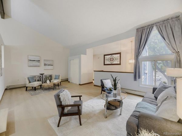 2835 W Davies Drive, Littleton, CO 80120