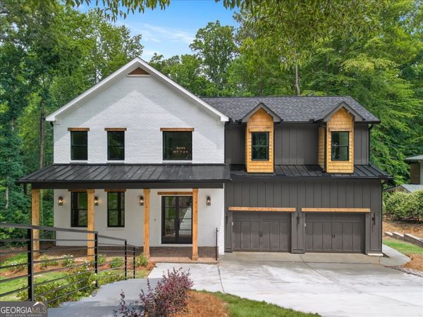 132 Lakeshore Drive NE, Marietta, GA 30067