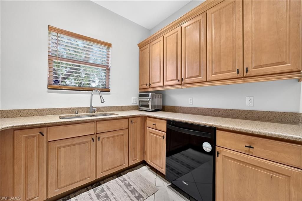 4400 Lazio Way, Unit 205, Fort Myers, FL 33901 Photo