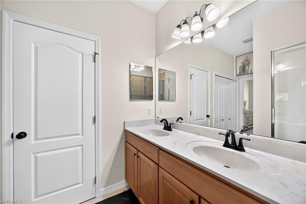 4400 Lazio Way, Unit 205, Fort Myers, FL 33901 Photo