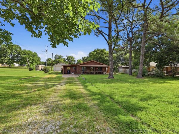 17068 County Road 1520 , Ada, OK 74820