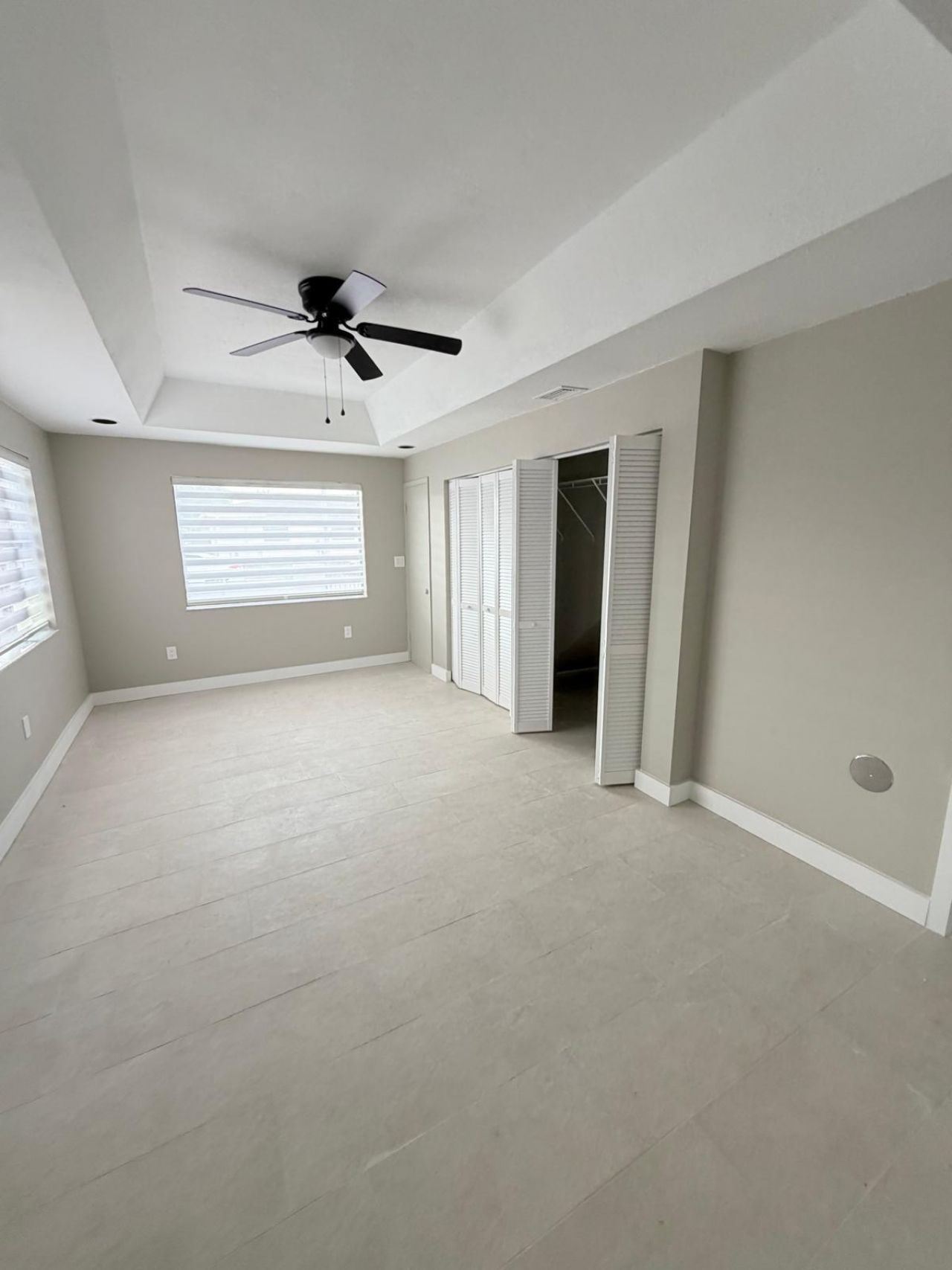 1390 W 37th Street, Unit 101, Hialeah, FL 33012 Photo