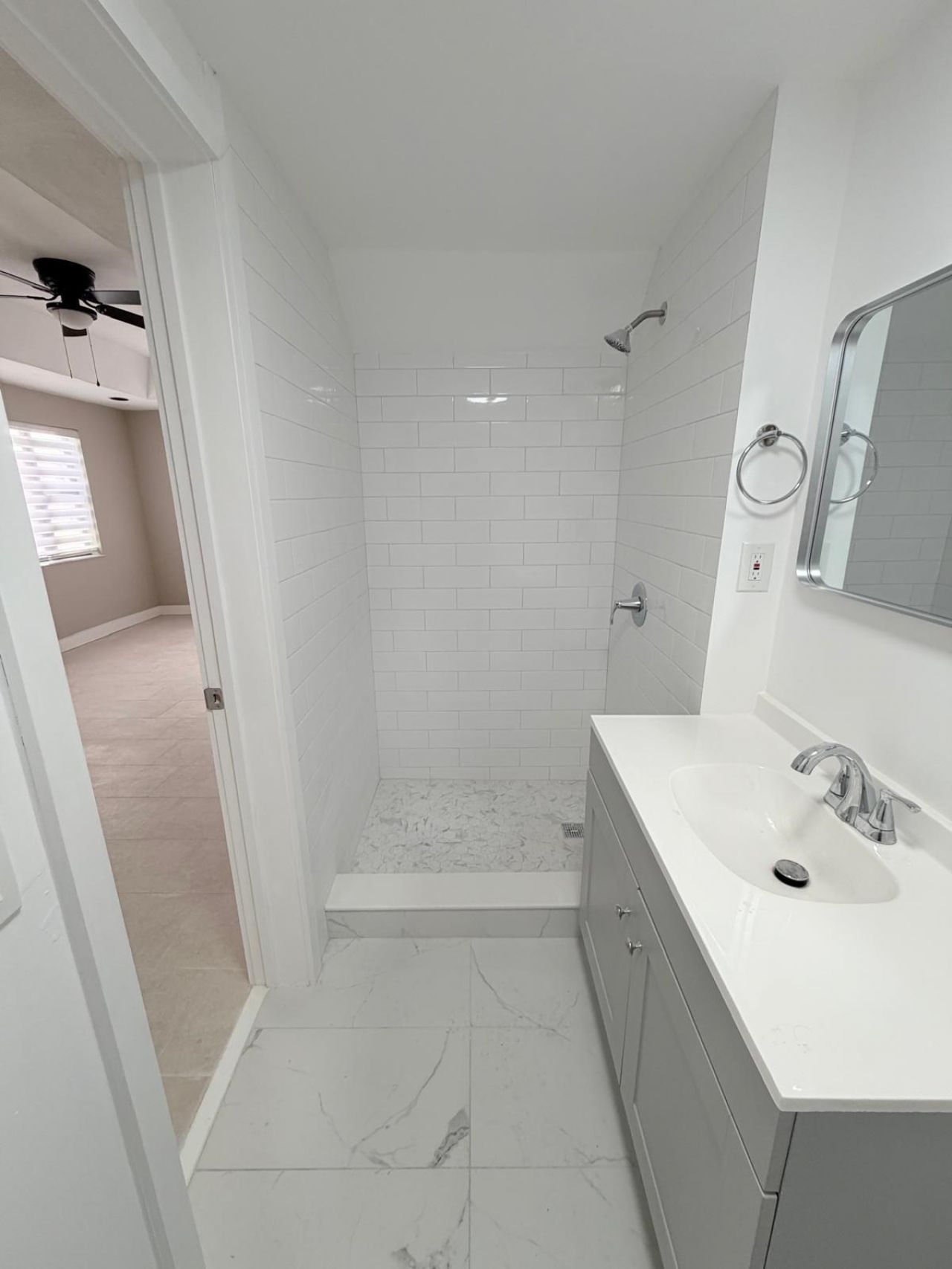 1390 W 37th Street, Unit 101, Hialeah, FL 33012 Photo