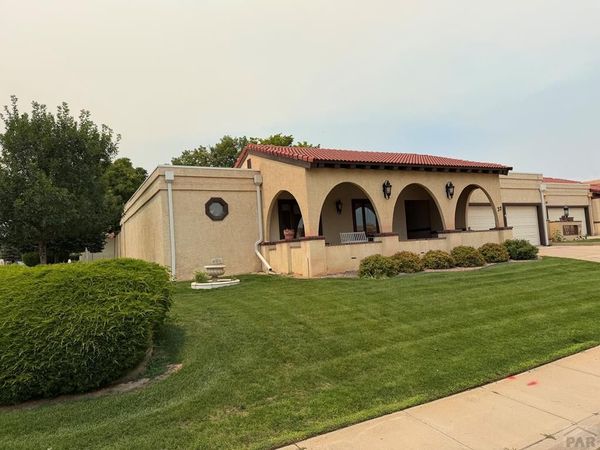 37 Calle Del Sol, Pueblo, CO 81008