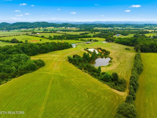 000 County Road 356, Sweetwater, TN 37874