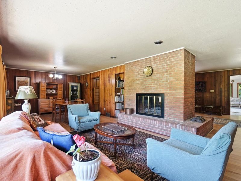 525 S Hempstead Road, Westerville, OH 43081 Photo 18