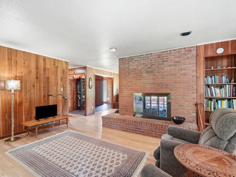 525 S Hempstead Road, Westerville, OH 43081 Photo 27