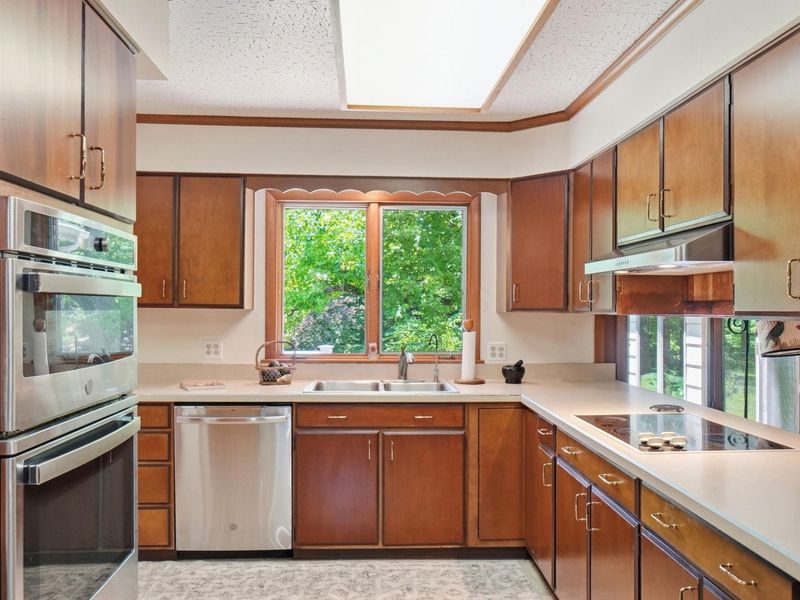 525 S Hempstead Road, Westerville, OH 43081 Photo 30