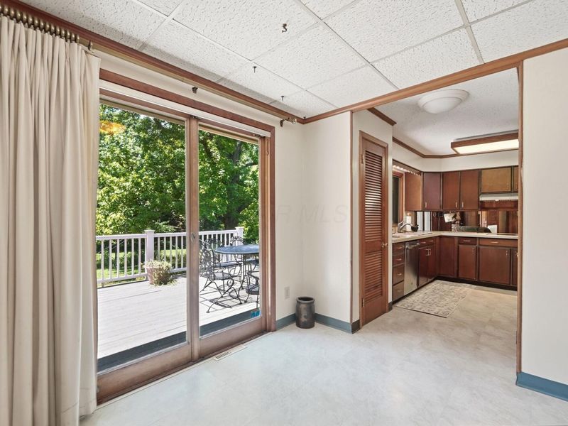 525 S Hempstead Road, Westerville, OH 43081 Photo 39