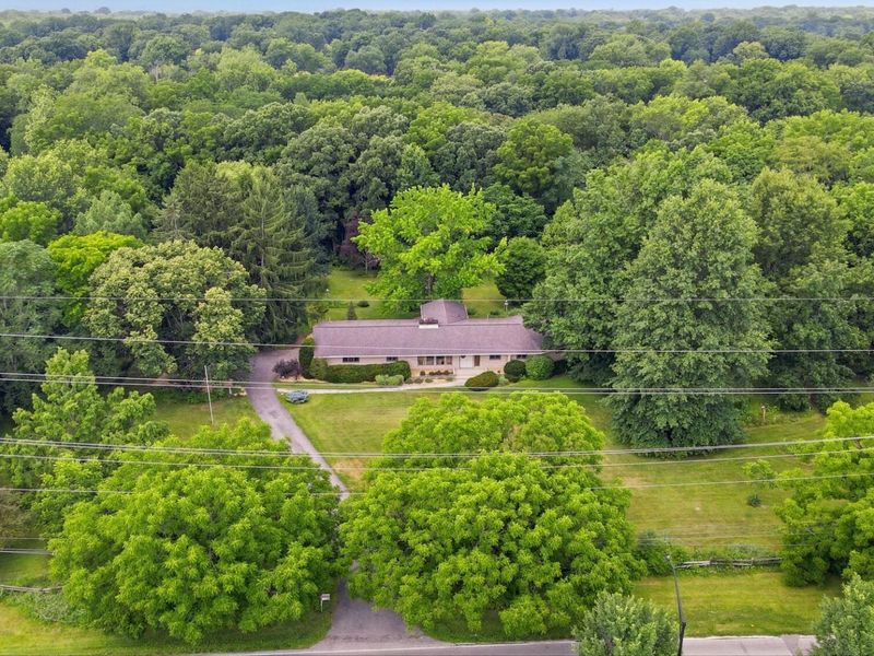 525 S Hempstead Road, Westerville, OH 43081 Photo 4