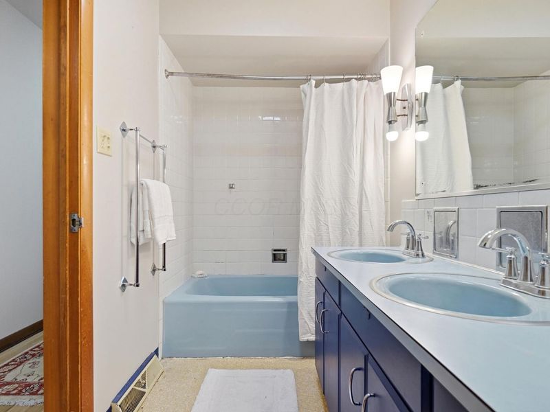 525 S Hempstead Road, Westerville, OH 43081 Photo 66