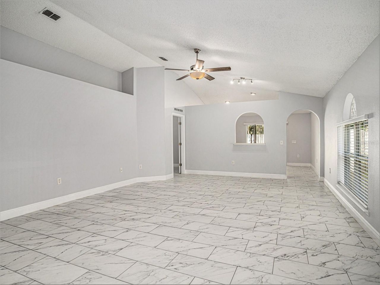 11433 Ivy Flower Loop , Riverview, FL 33578 Photo