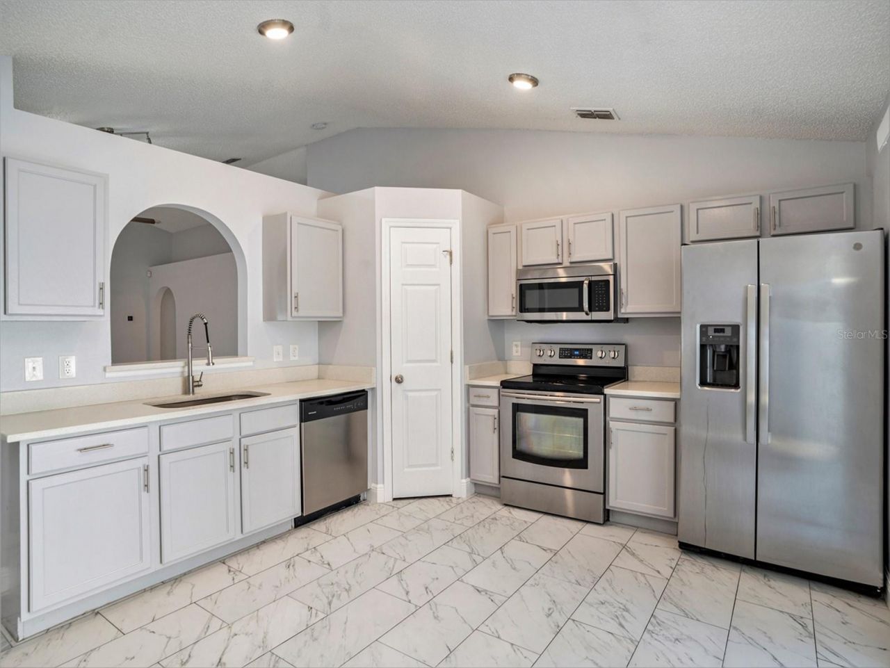 11433 Ivy Flower Loop , Riverview, FL 33578 Photo