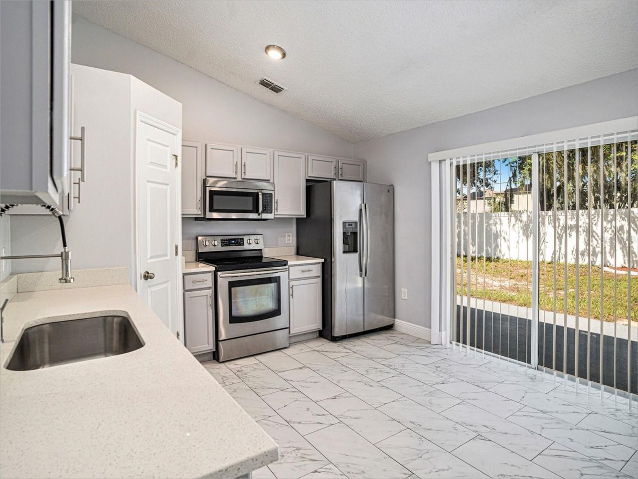 11433 Ivy Flower Loop , Riverview, FL 33578 Photo