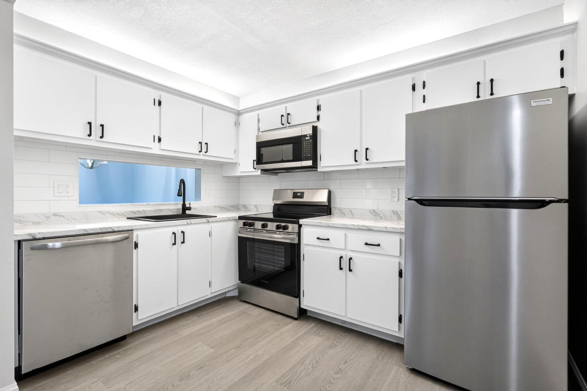 6495 Chasewood Drive, Unit B, Jupiter, FL 33458 Photo