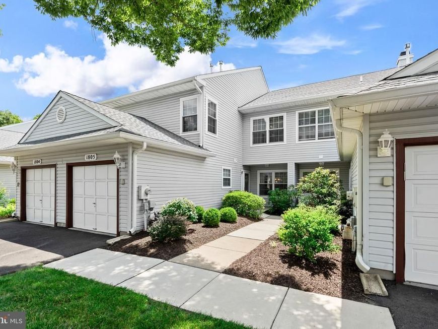 1805 Lynbrooke Drive , Yardley, PA 19067 Main Photo