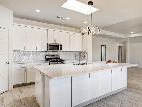 509 12th Avenue SE, Rio Rancho, NM 87124