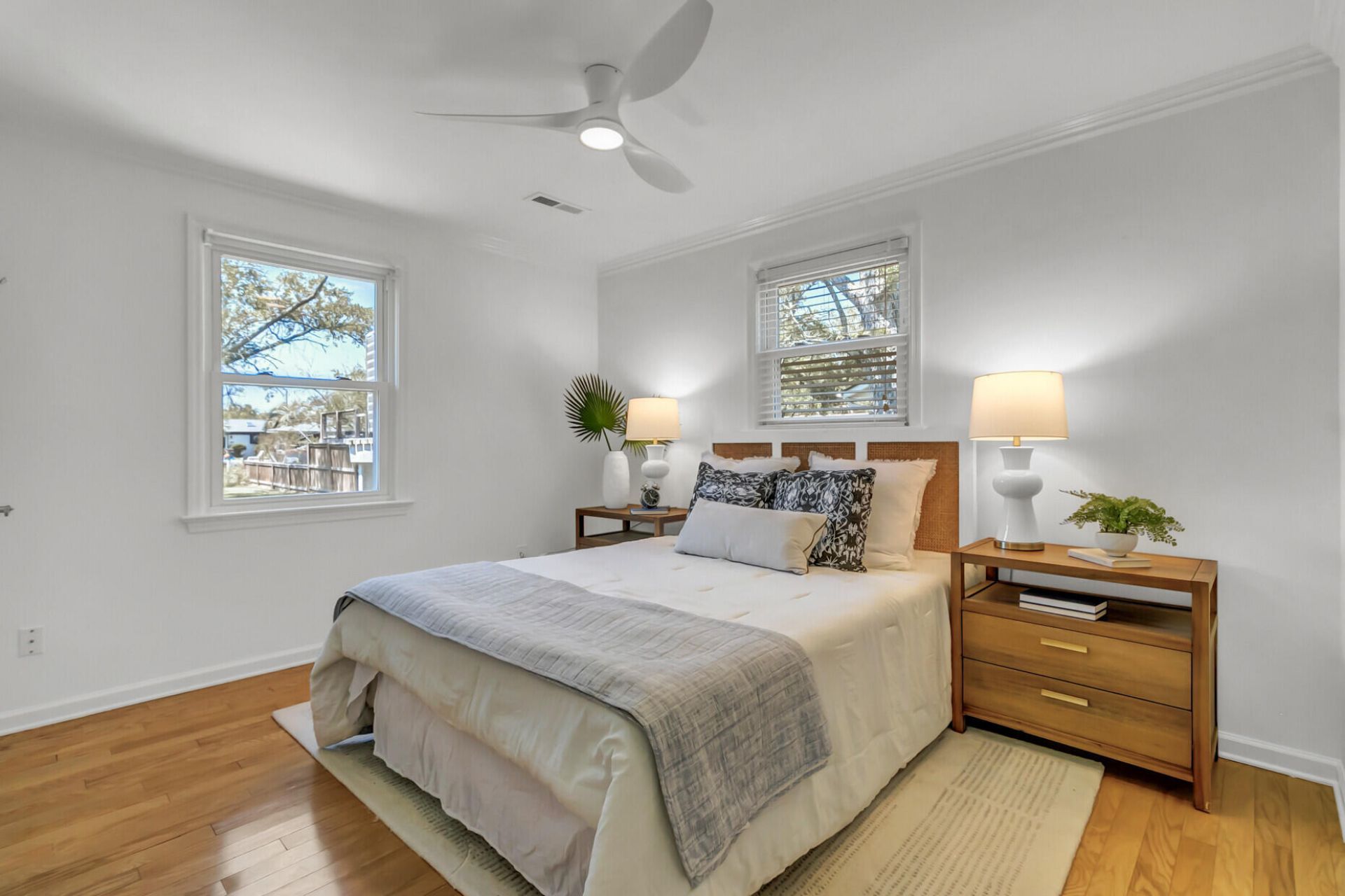 681 Port Circle Photo 18