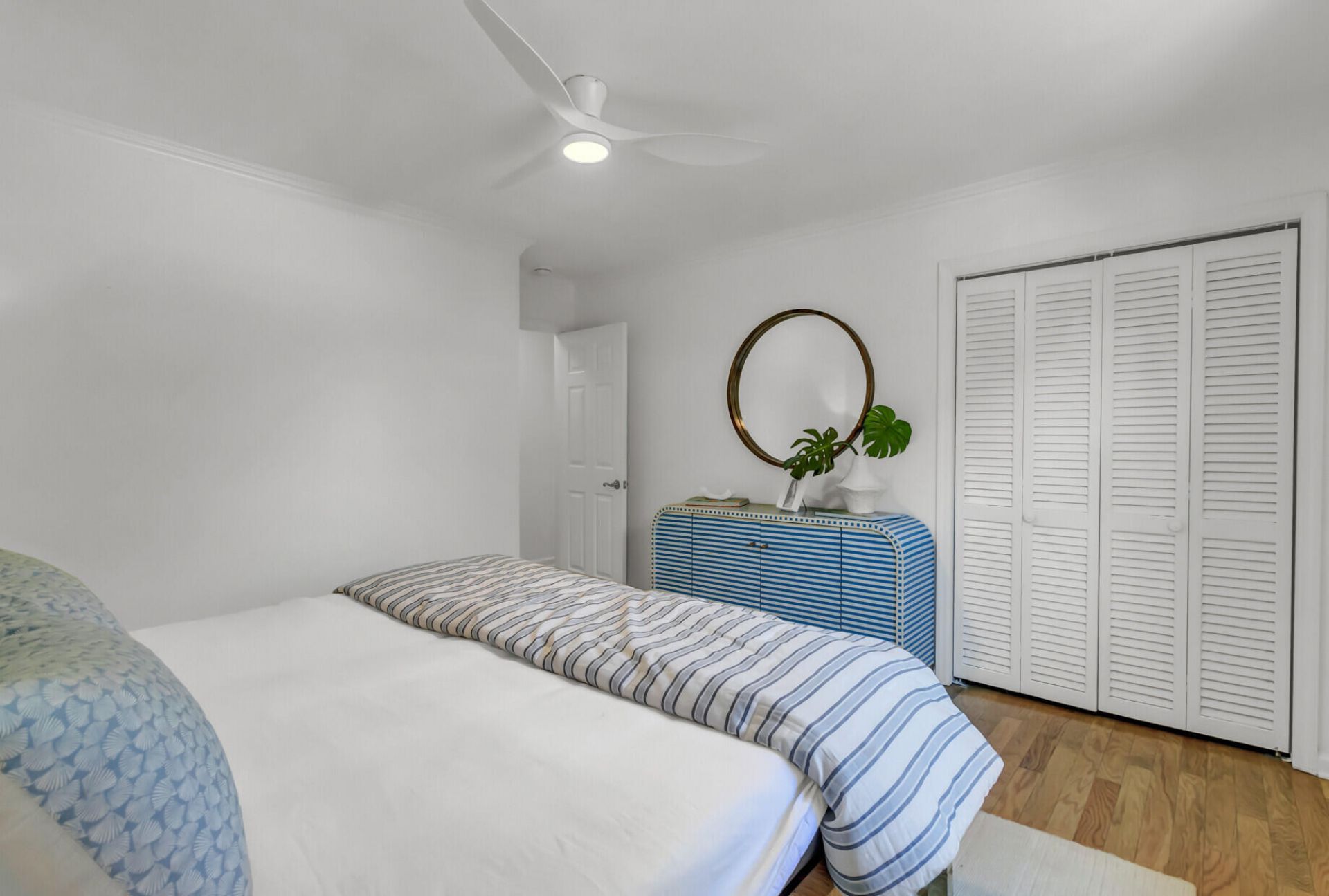 681 Port Circle Photo 22