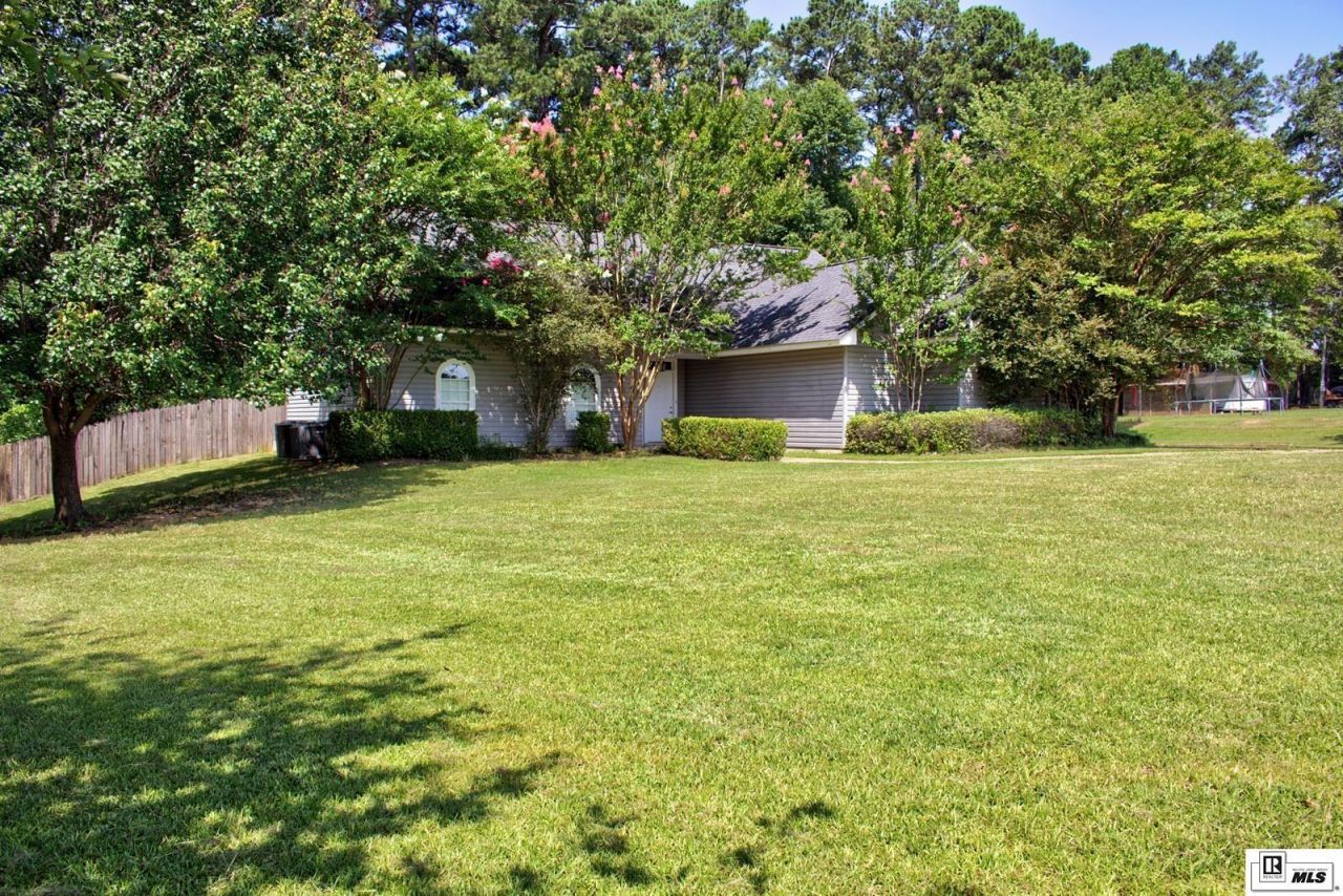 960 N Spillway Road, Farmerville, LA 71241 Main Photo
