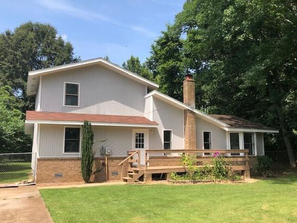 7 Louise Drive, Batesville, AR 72501