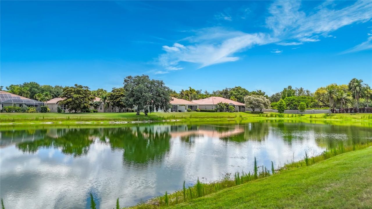 4346 Kariba Lake Terrace, Sarasota, FL 34243 Photo