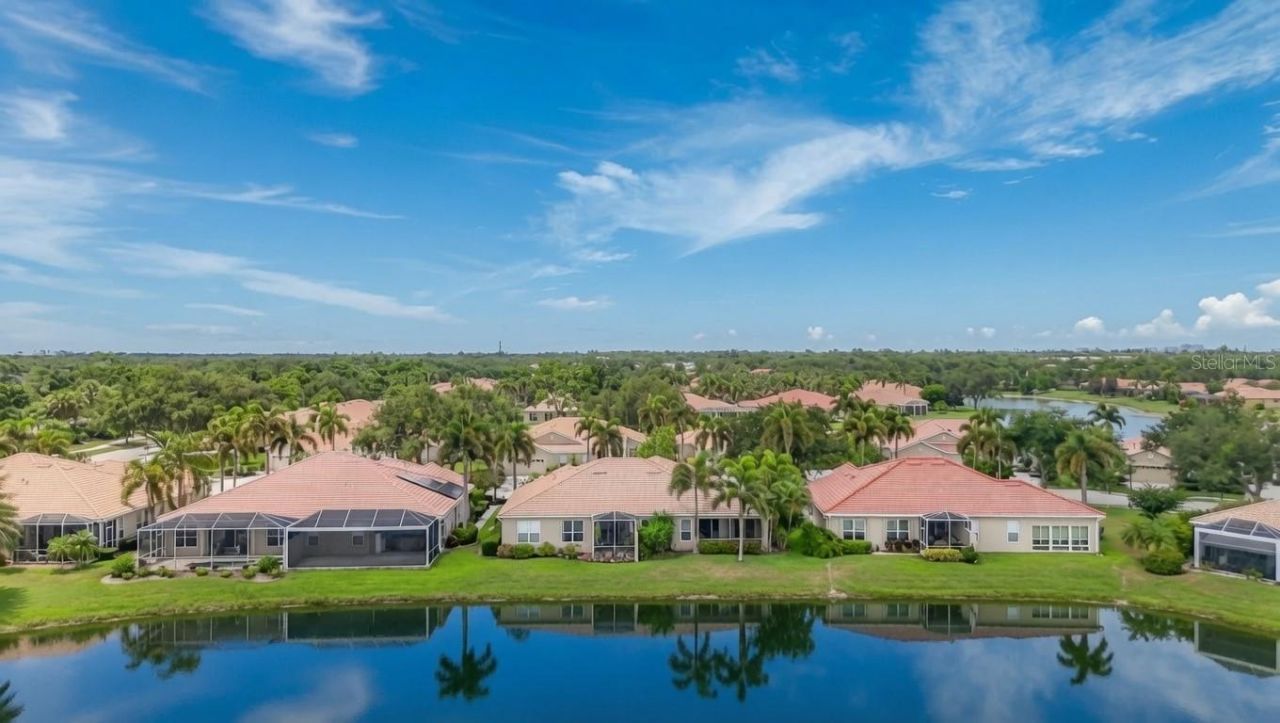 4346 Kariba Lake Terrace, Sarasota, FL 34243 Photo