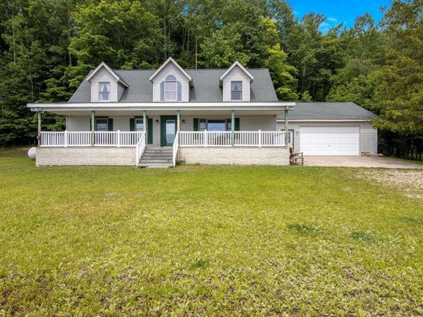 16043 Wagner Road, Empire, MI 49630
