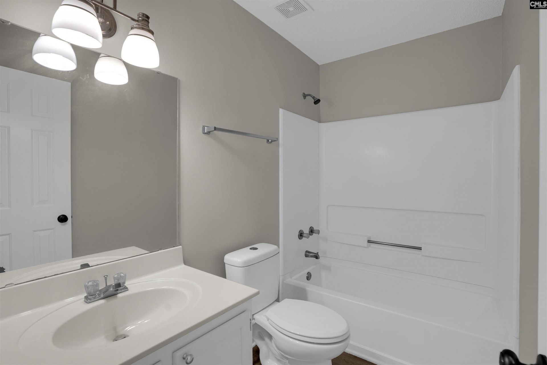 100 Beech Tree Court  Photo 27
