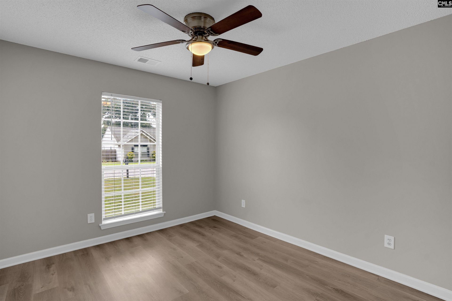100 Beech Tree Court  Photo 28