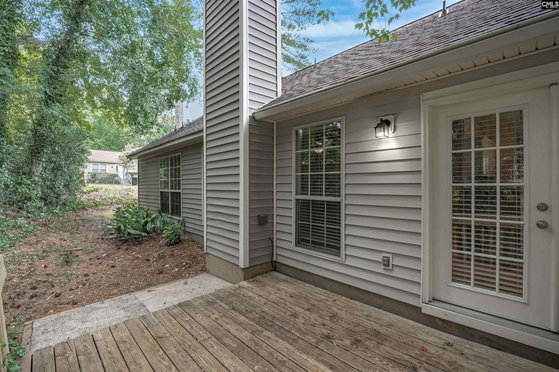 100 Beech Tree Court  Photo 31
