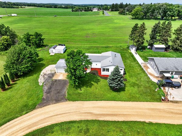 1445 1st Avenue SW, Oronoco, MN 55960