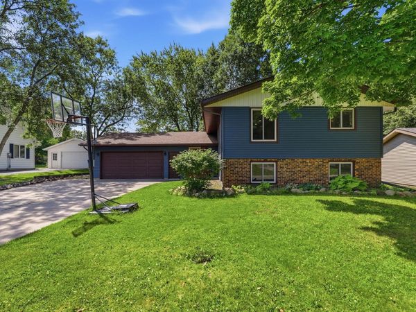 746 11 1/2 Street N, Sauk Rapids, MN 56379