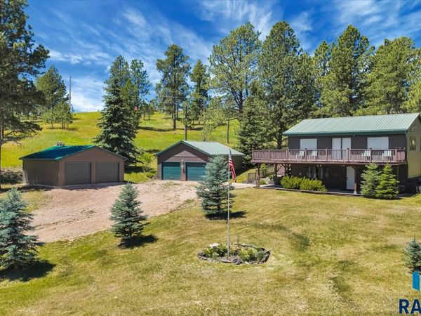11775 Prospect Rd, Hill City, SD 57745