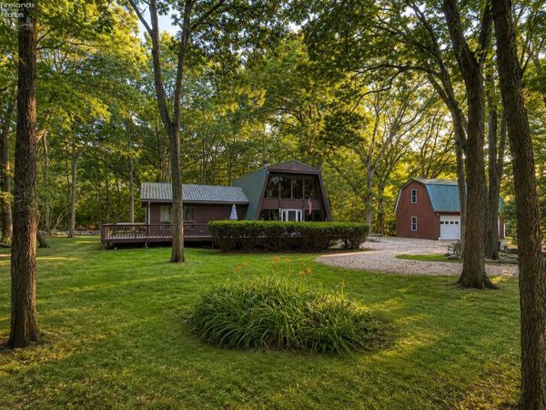 280 Meechen, Put-In-Bay, OH 43456
