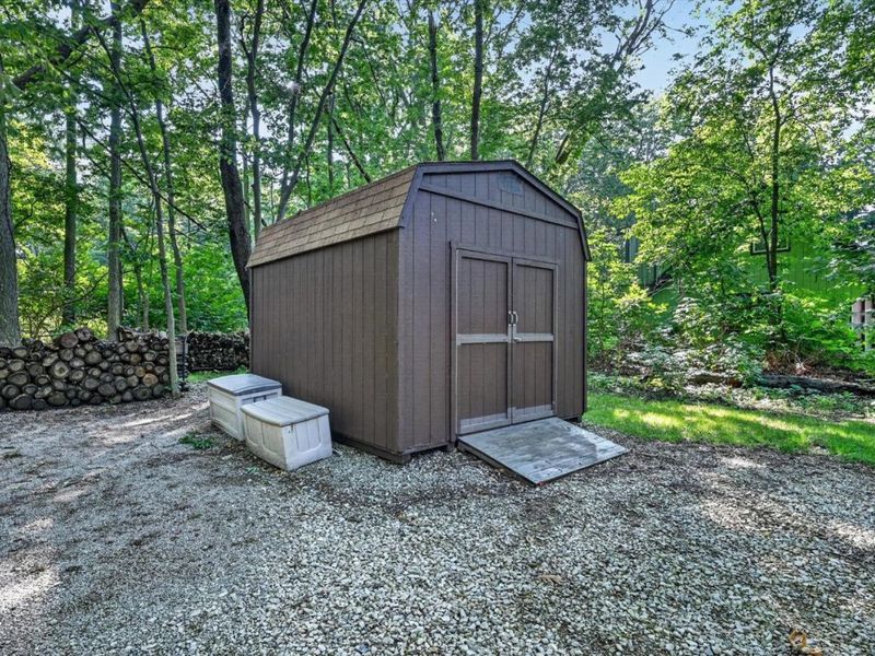 280 Meechen, Put in Bay, OH 43456 Photo 51