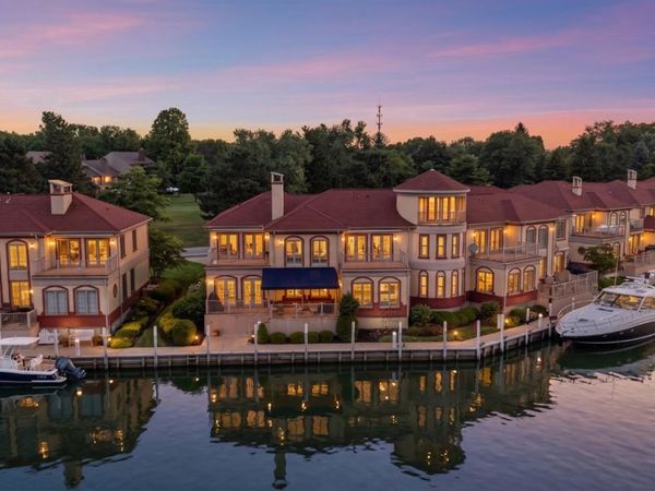 4218 E Moores Dock Rd, Port Clinton, OH 43452
