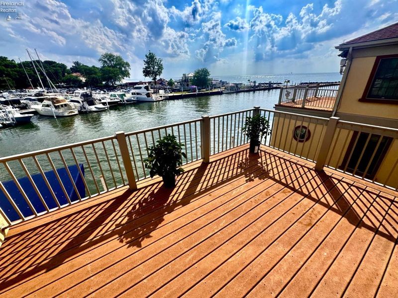 4218 E Moores Dock Rd, Port Clinton, OH 43452 Photo 16