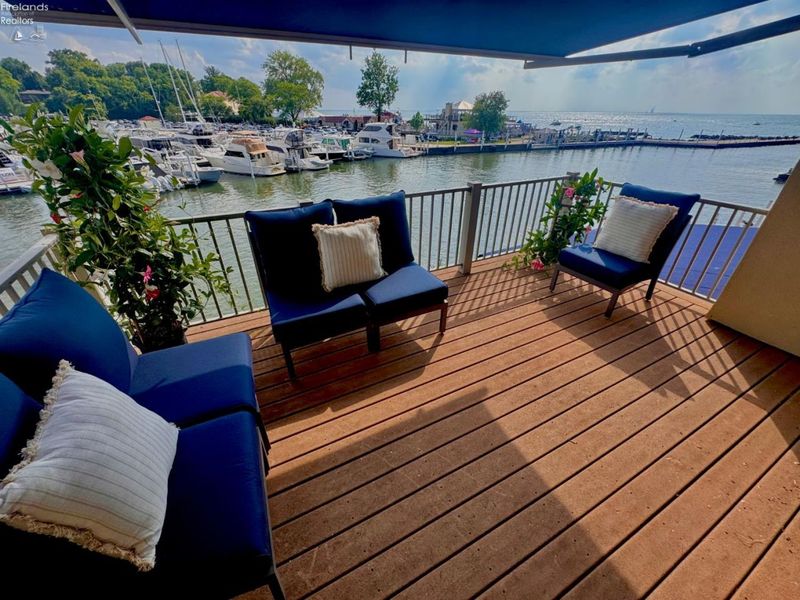 4218 E Moores Dock Rd, Port Clinton, OH 43452 Photo 17