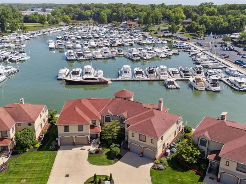 4218 E Moores Dock Rd, Port Clinton, OH 43452 Photo 5