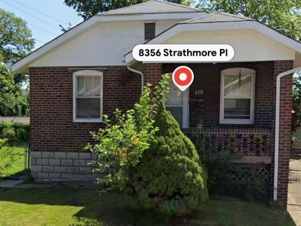 8356 Strathmore Place , St Louis, MO 63136