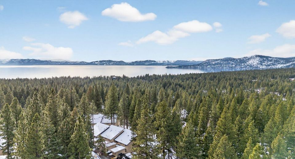 321 Ski Way, Unit 105, Incline Village, NV 89451 Photo