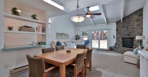 321 Ski Way, Unit 105, Incline Village, NV 89451 Photo