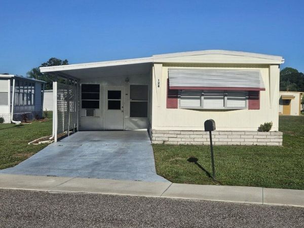 128 Mystic Boulevard NE, Palm Bay, FL 32907