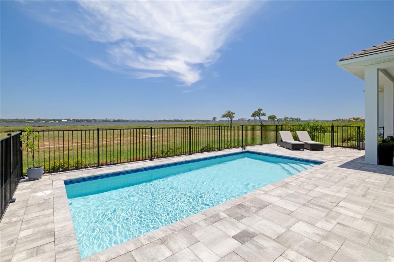 1905 4th Street E, Palmetto, FL 34221 Photo