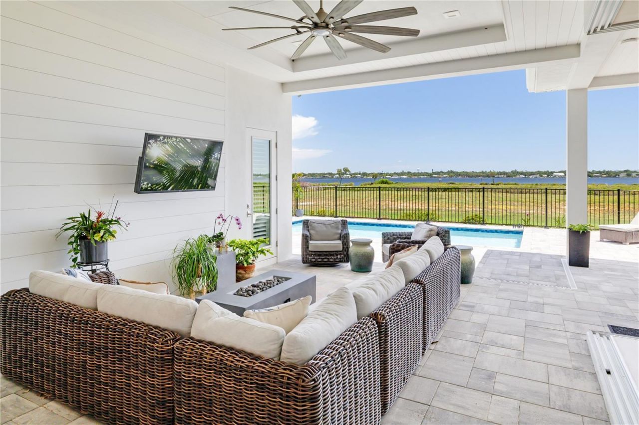 1905 4th Street E, Palmetto, FL 34221 Photo