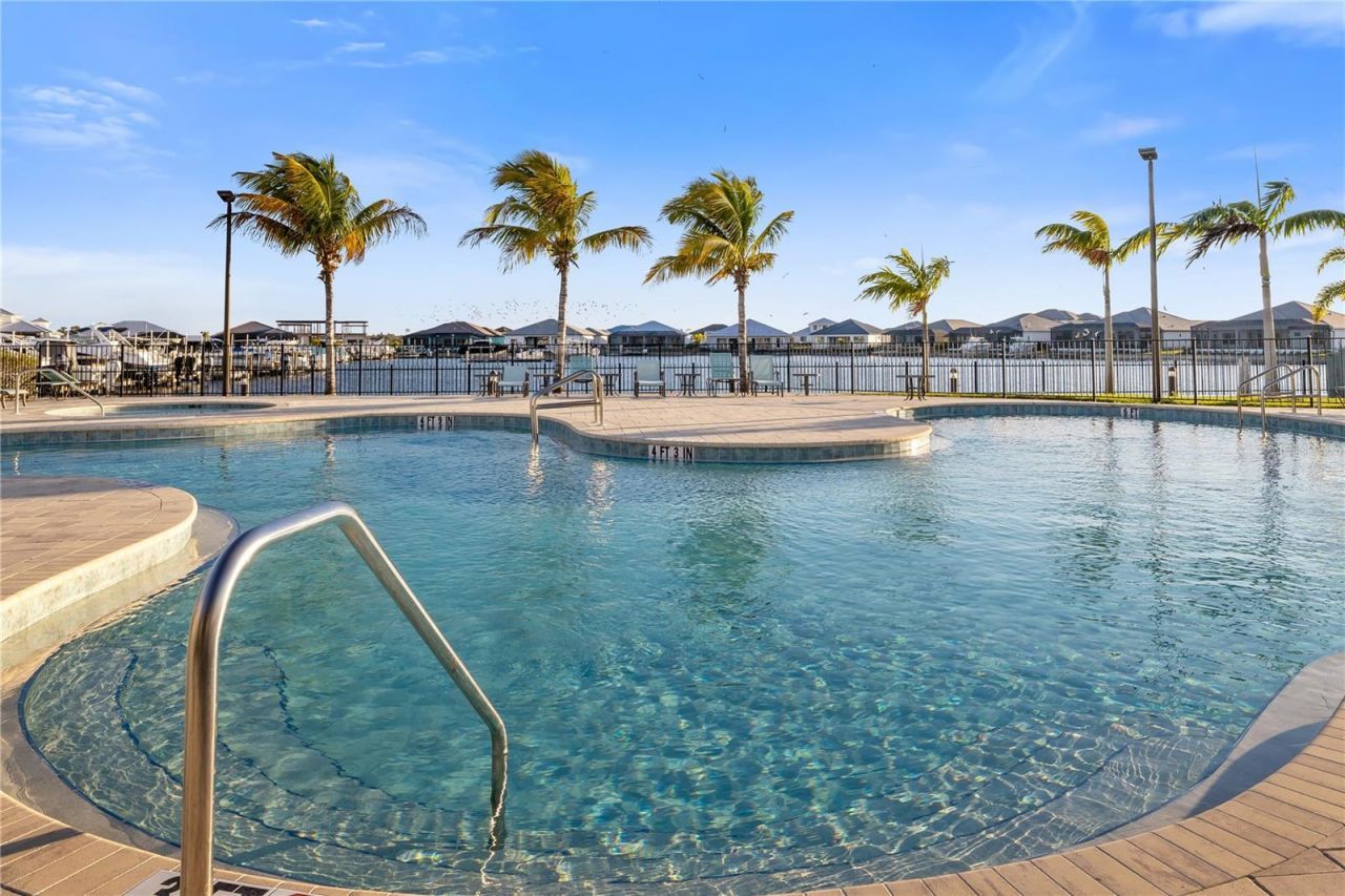 1905 4th Street E, Palmetto, FL 34221 Photo