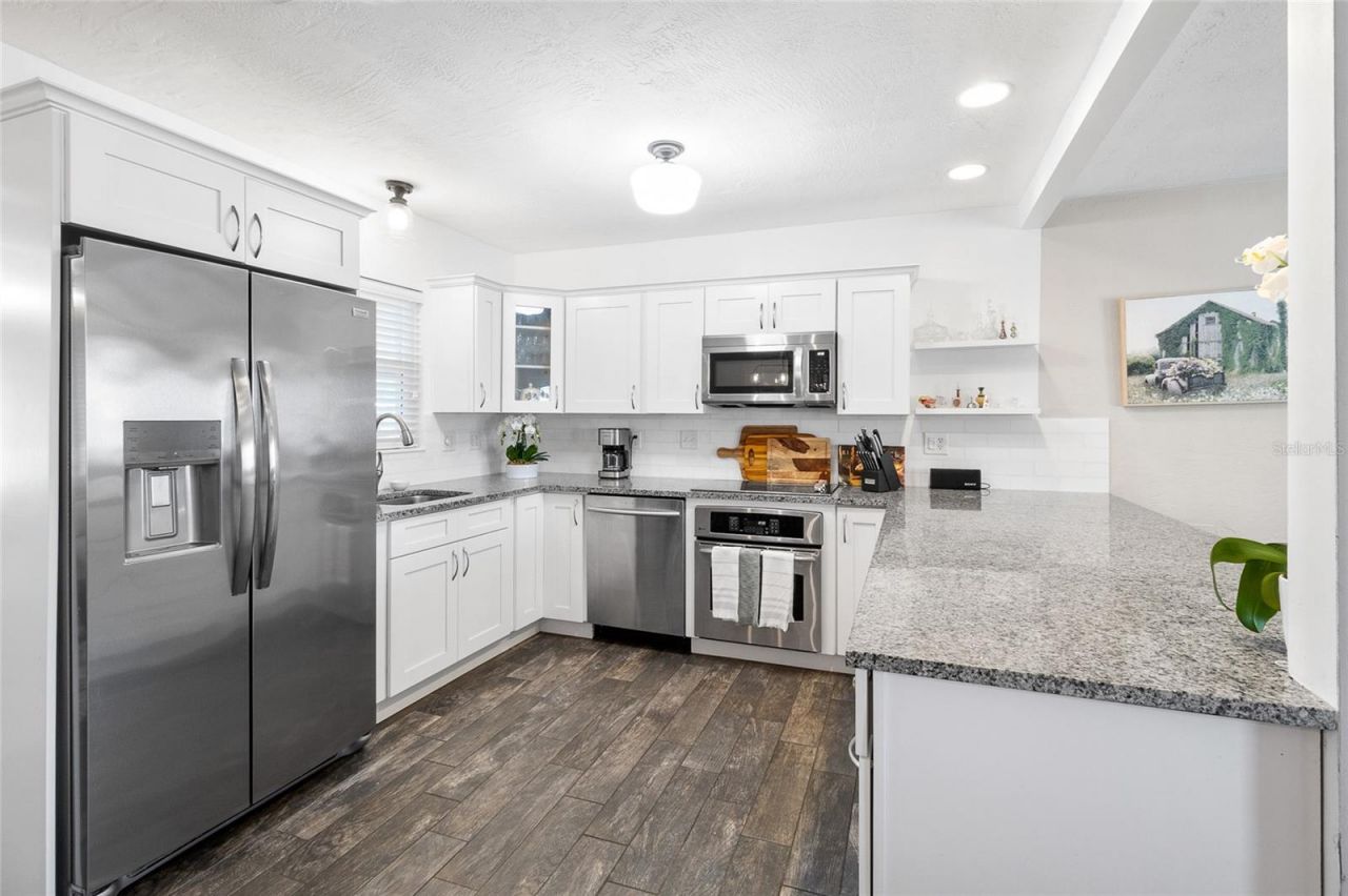 782 42nd Avenue Ne, Saint Petersburg, FL 33703 Photo