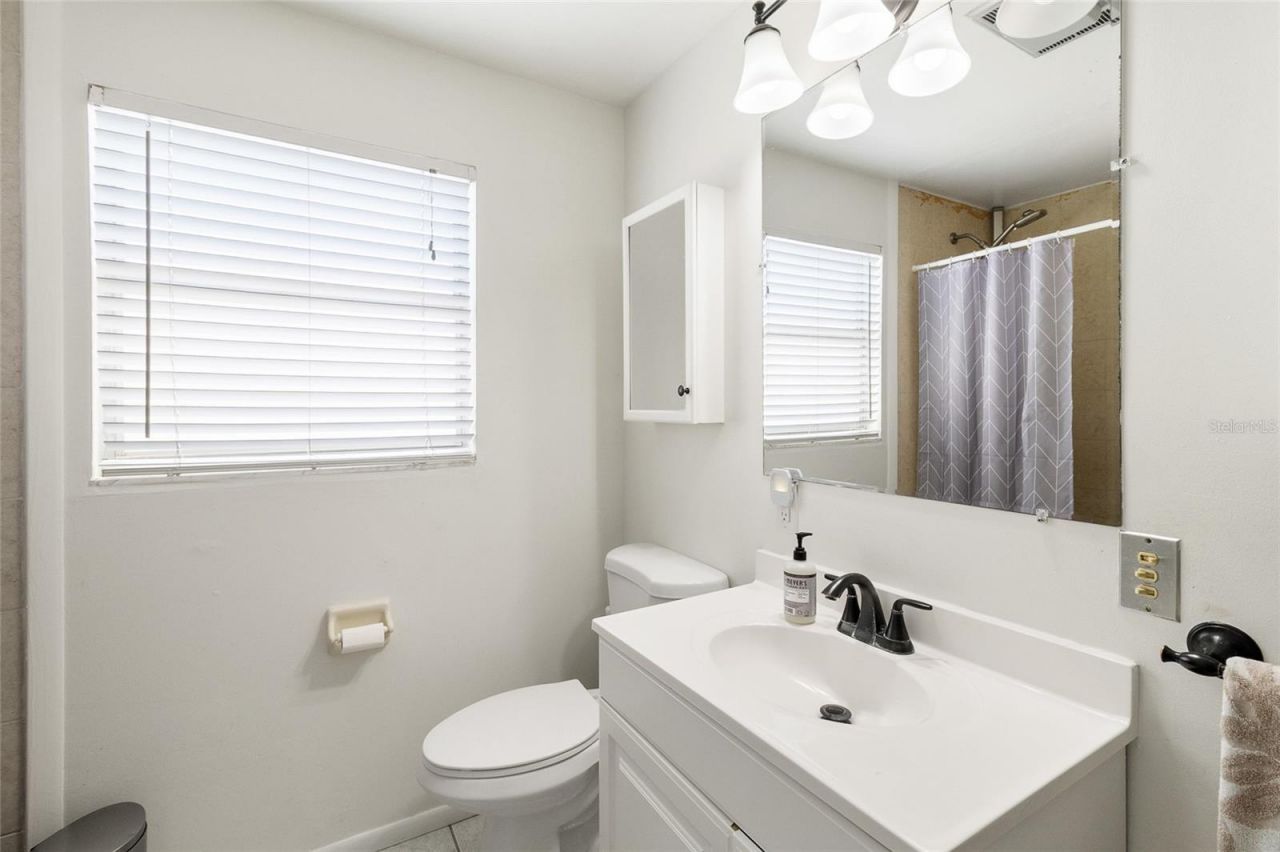 782 42nd Avenue Ne, Saint Petersburg, FL 33703 Photo