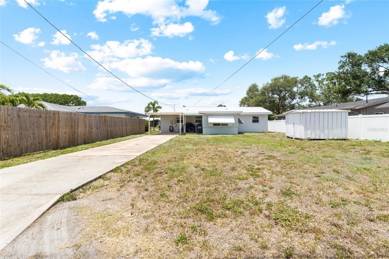 782 42nd Avenue Ne, Saint Petersburg, FL 33703 Photo